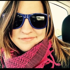 Meet your Posher, Britain